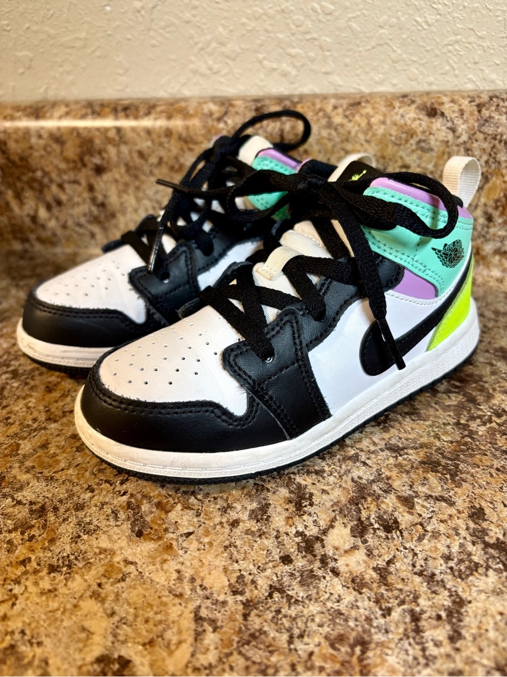 Kids Air Jordan 1 Mid GS “Pastel”